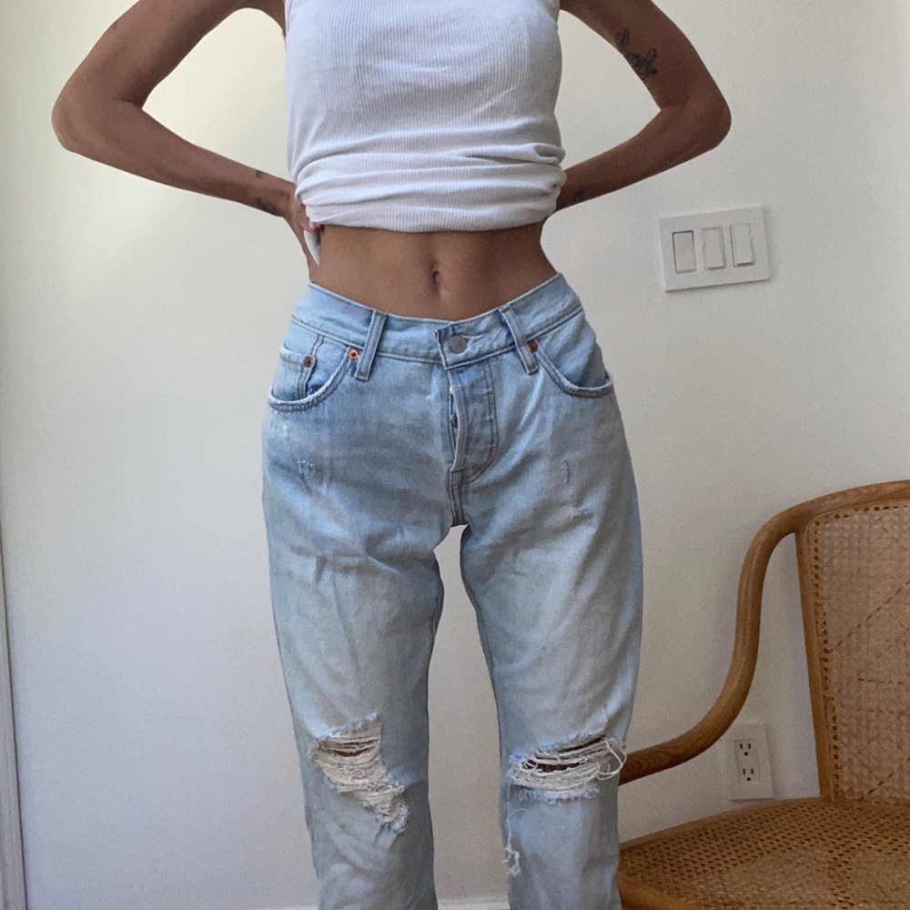 Levi’s 501 distressed Jeans